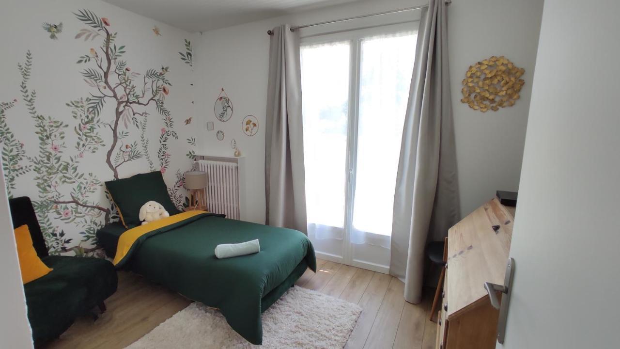 Bed and Breakfast Atelier Des Sens 89 Evry  Екстер'єр фото